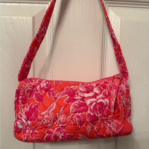 2/Vera Bradley Retired Hope Toile Coral Pink Molly Style Shoulder
Bags NWOT - Picture 5 of 11